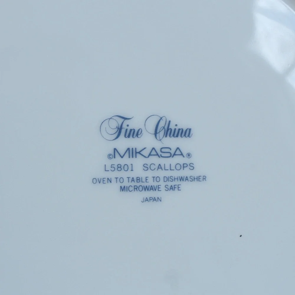 Mikasa Scallops Attack Team Cat Dog Fine China Plate White Blue 7.5 Inch Vintage